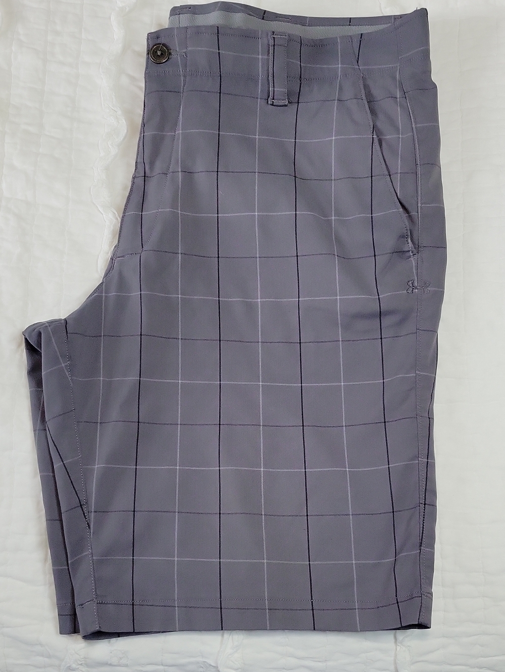 UA Golf Shorts 40 Loose Gray/Black Windowpane Check EUC
